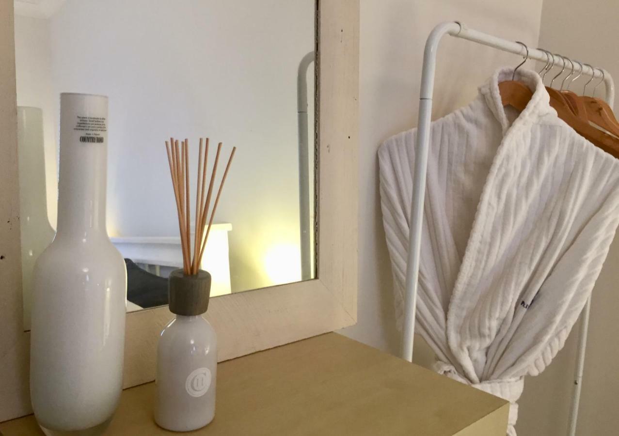 Eliza'S Lovely Home 朗塞斯顿 外观 照片